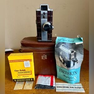 Vintage 1940s Briskin Silver Brown Faux Croc Leather 8mm Movie Camera w/Case